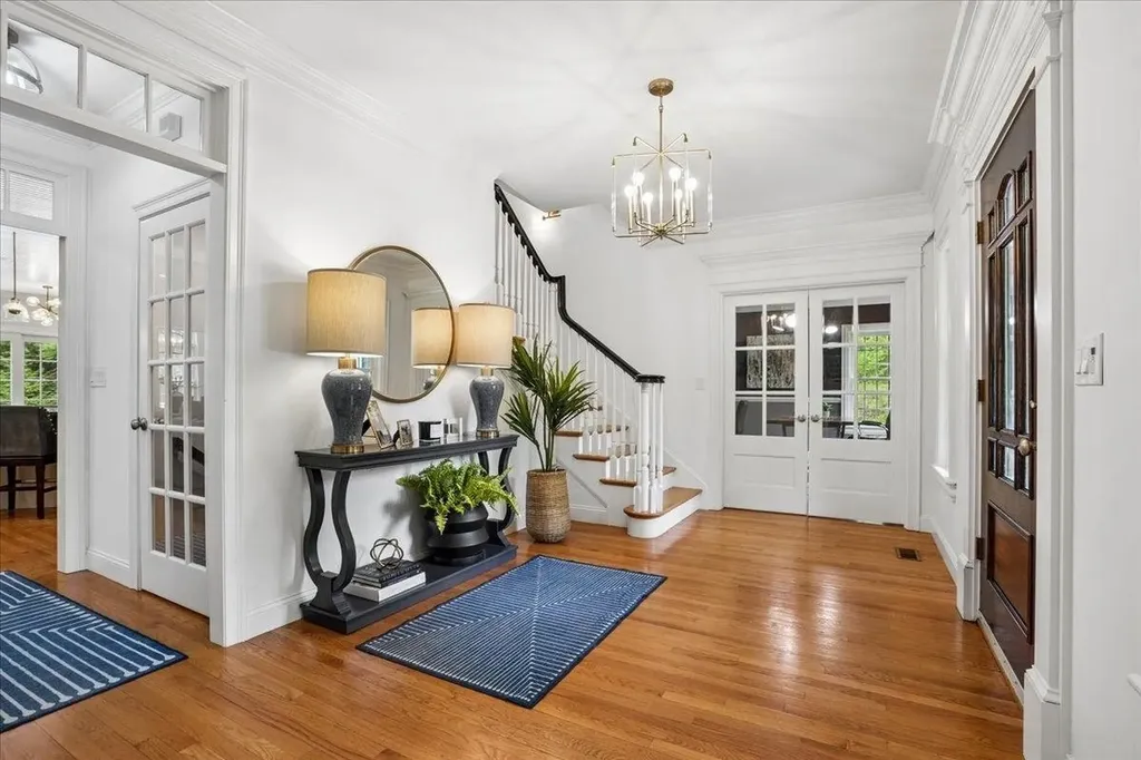 14 Aspen Lane Bedford NH 03110