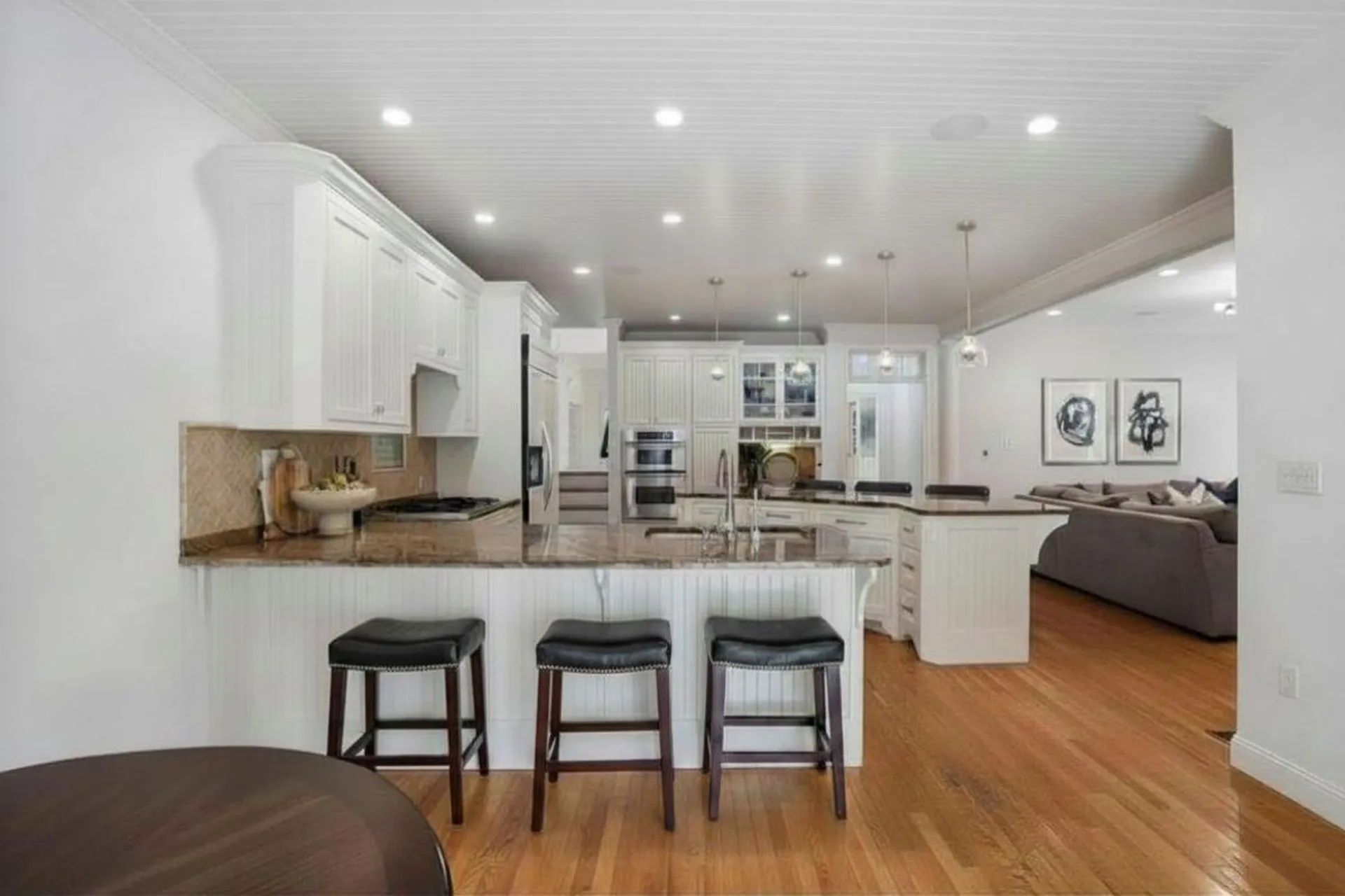 14 Aspen Lane Bedford NH 03110