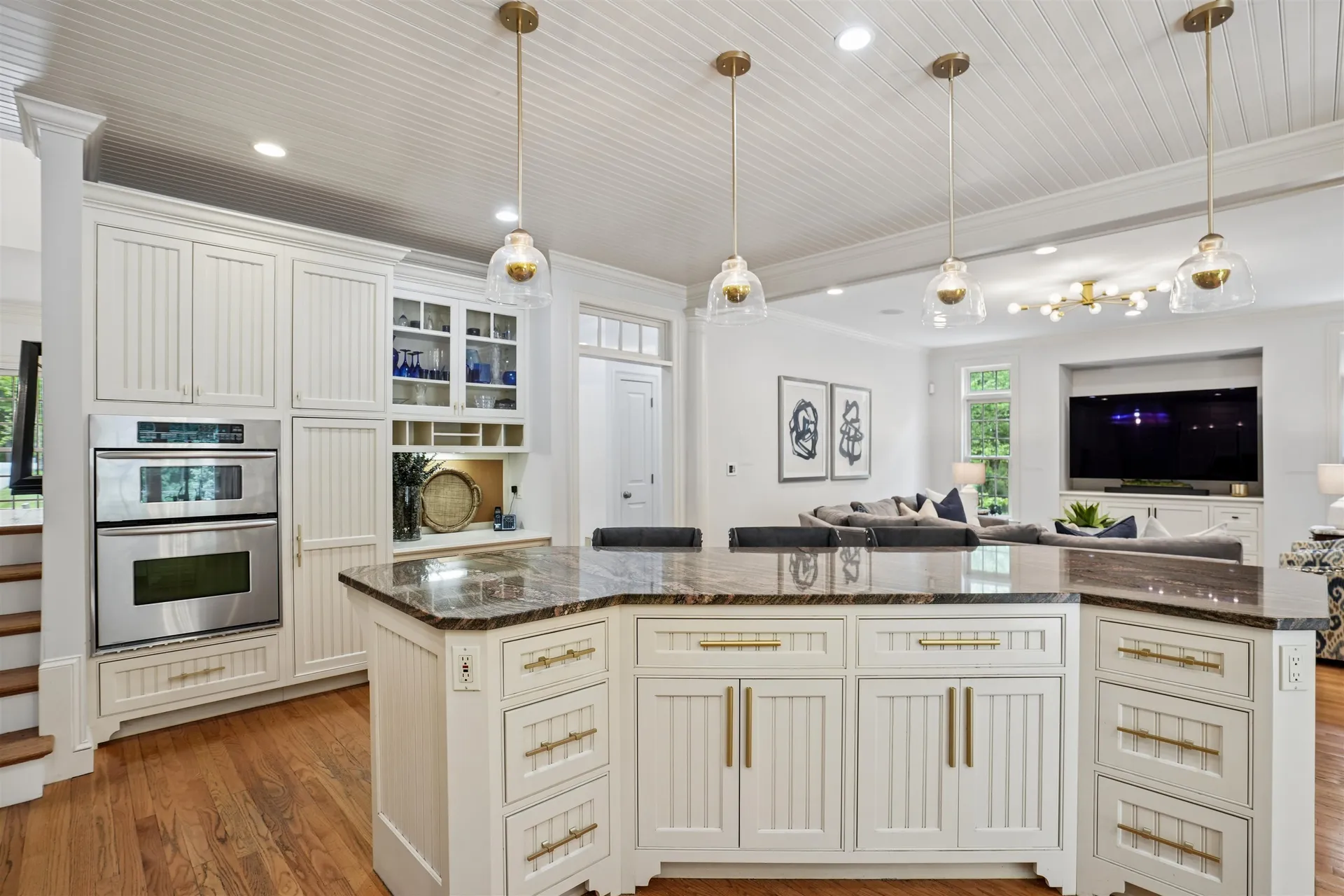 14 Aspen Lane Bedford NH 03110