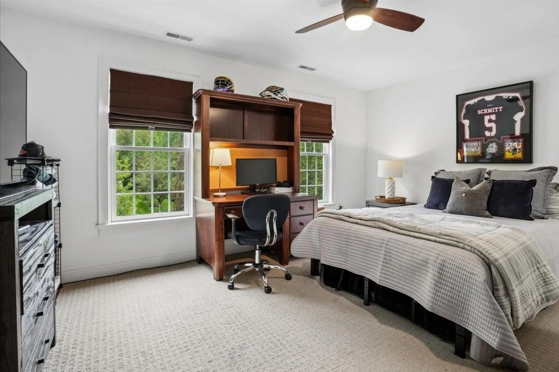 14 Aspen Lane Bedford NH 03110