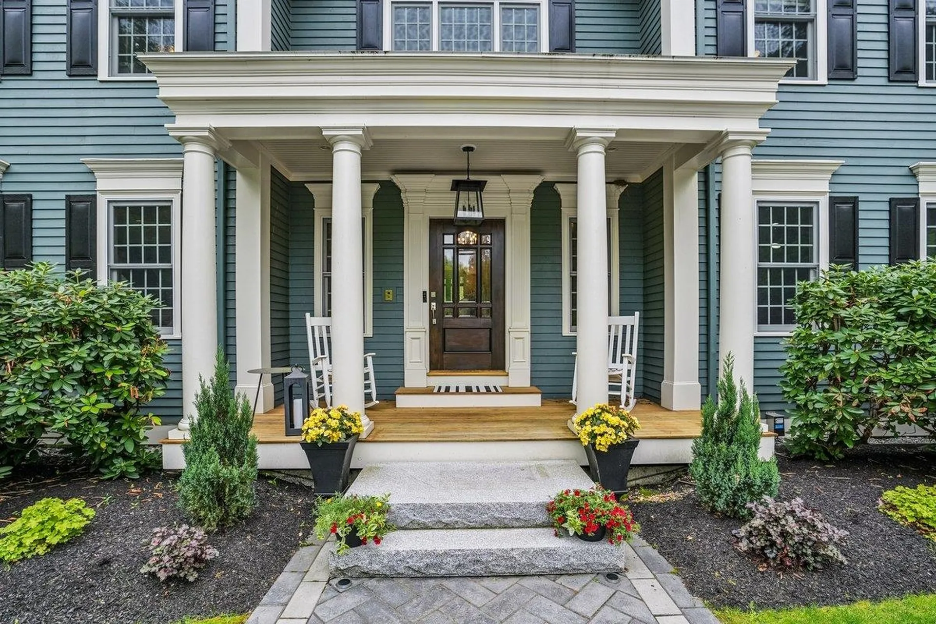 14 Aspen Lane Bedford NH 03110