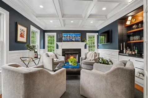 14 Aspen Lane Bedford NH 03110