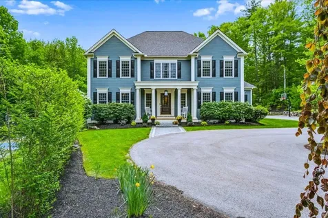 14 Aspen Lane Bedford NH 03110