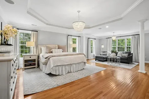 14 Aspen Lane Bedford NH 03110