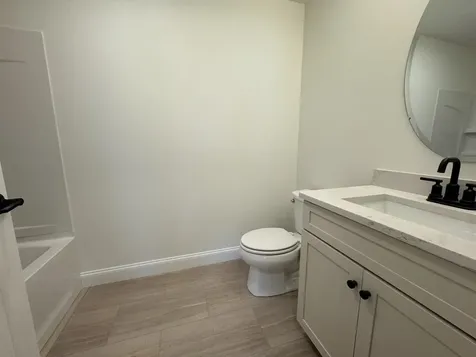8C Dearborn Circle Goffstown NH 03045