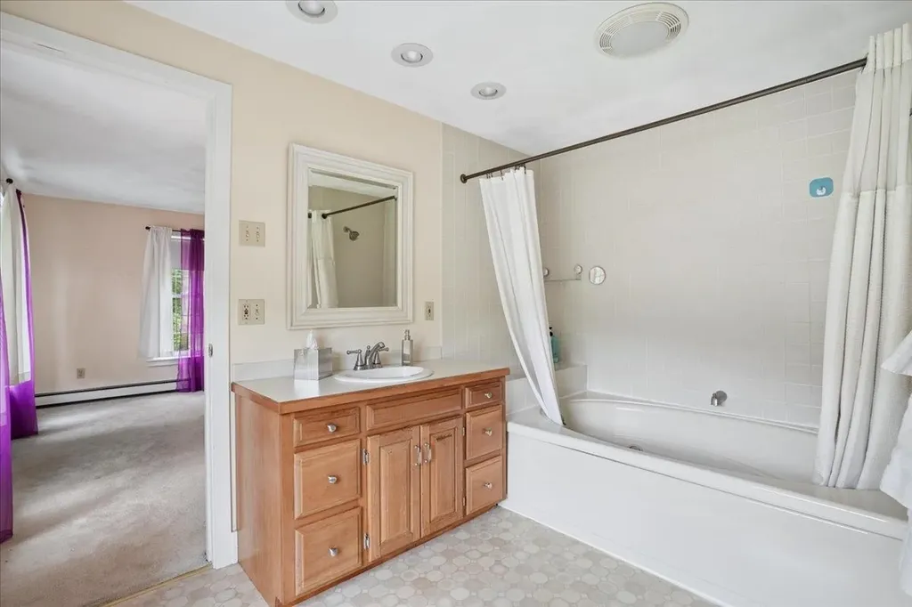 1 Briarwood Lane Durham NH 03824