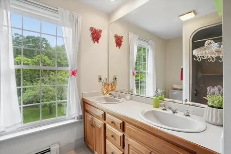 1 Briarwood Lane Durham NH 03824