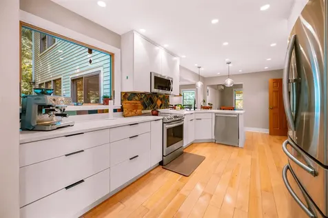 29 Tanglewood Drive South Burlington VT 05403
