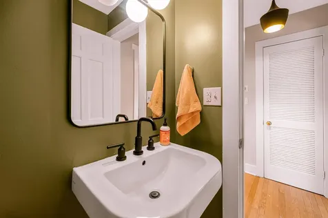 29 Tanglewood Drive South Burlington VT 05403