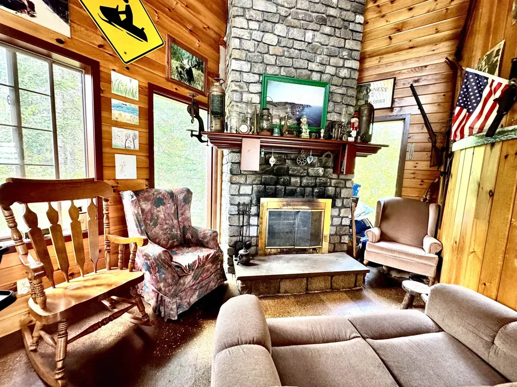 26 Ad Chase Road Pittsburg NH 03597
