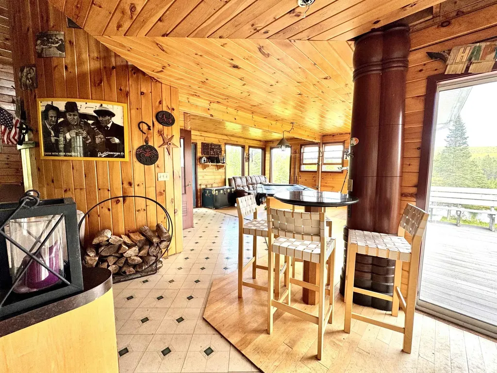 26 Ad Chase Road Pittsburg NH 03597