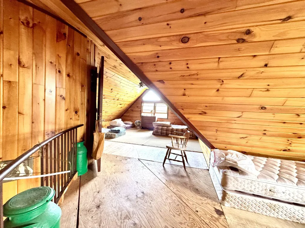 26 Ad Chase Road Pittsburg NH 03597