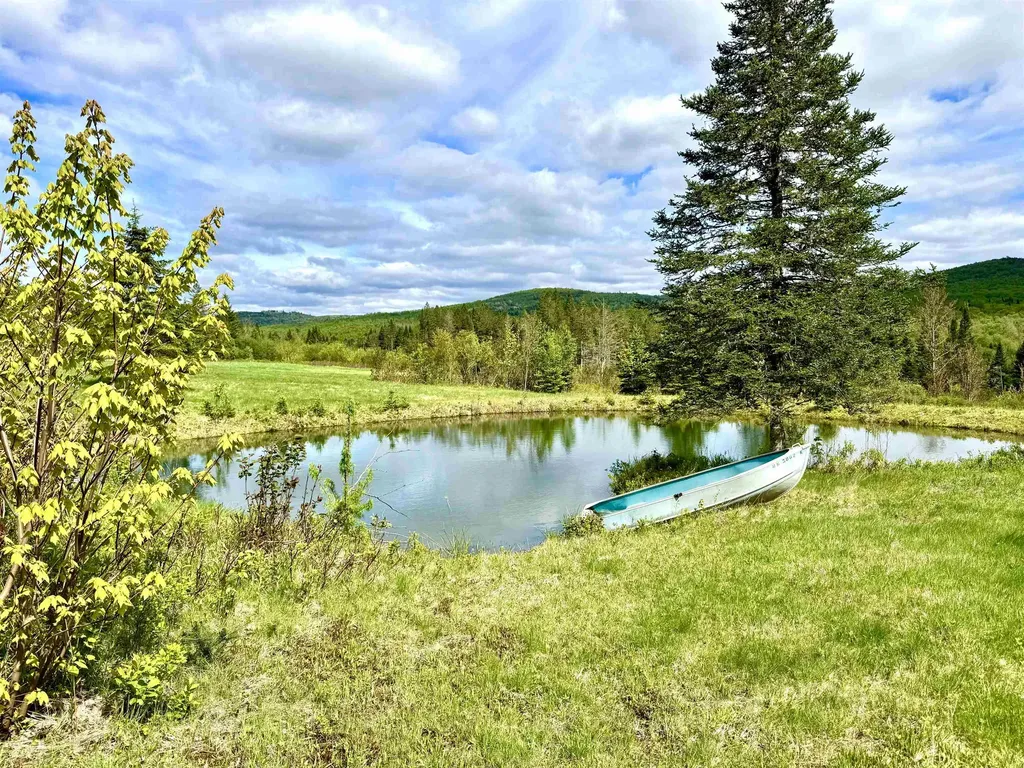 26 Ad Chase Road Pittsburg NH 03597