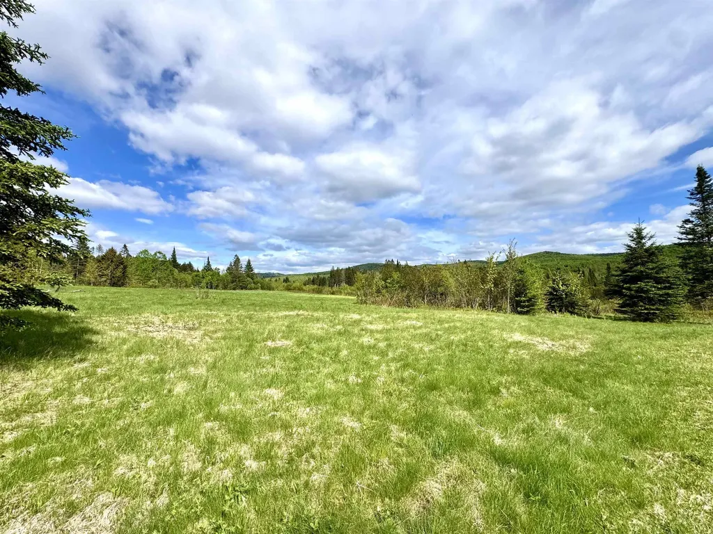 26 Ad Chase Road Pittsburg NH 03597