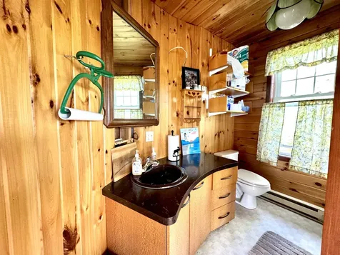 26 Ad Chase Road Pittsburg NH 03597