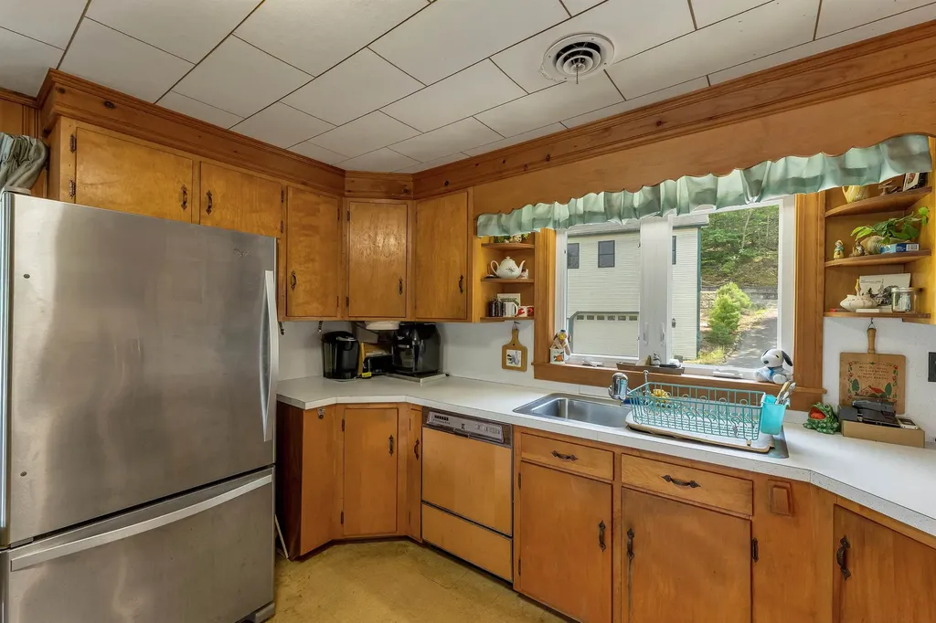 244 Pinewood Shores Wakefield NH 03830