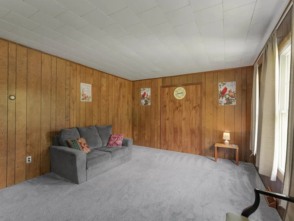 174 Biddie Knob Road Hubbardton VT 05735