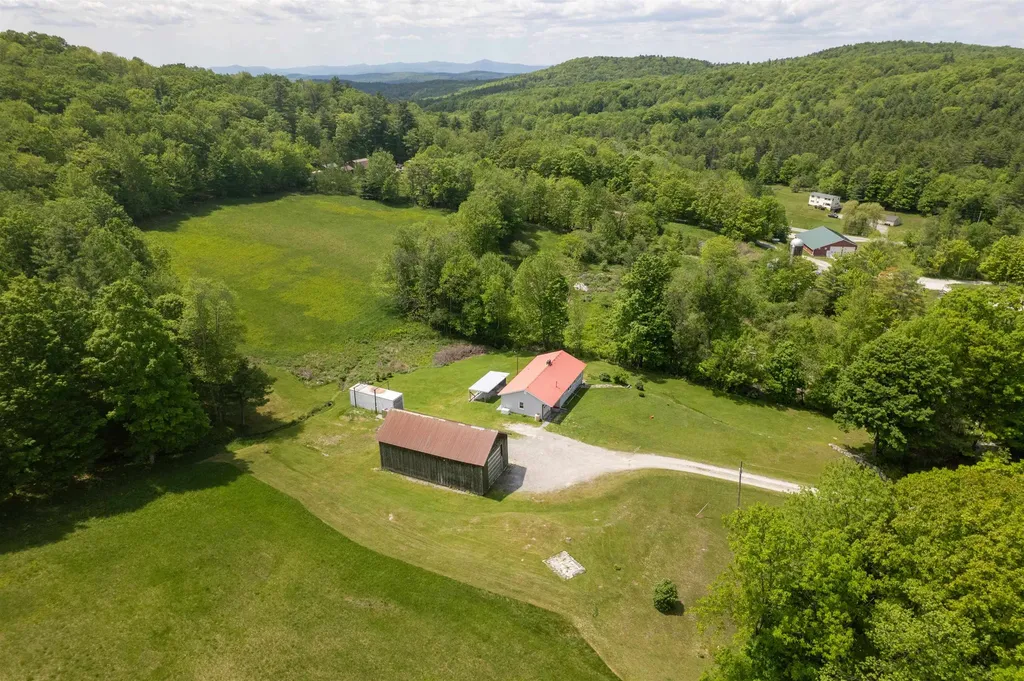 174 Biddie Knob Road Hubbardton VT 05735