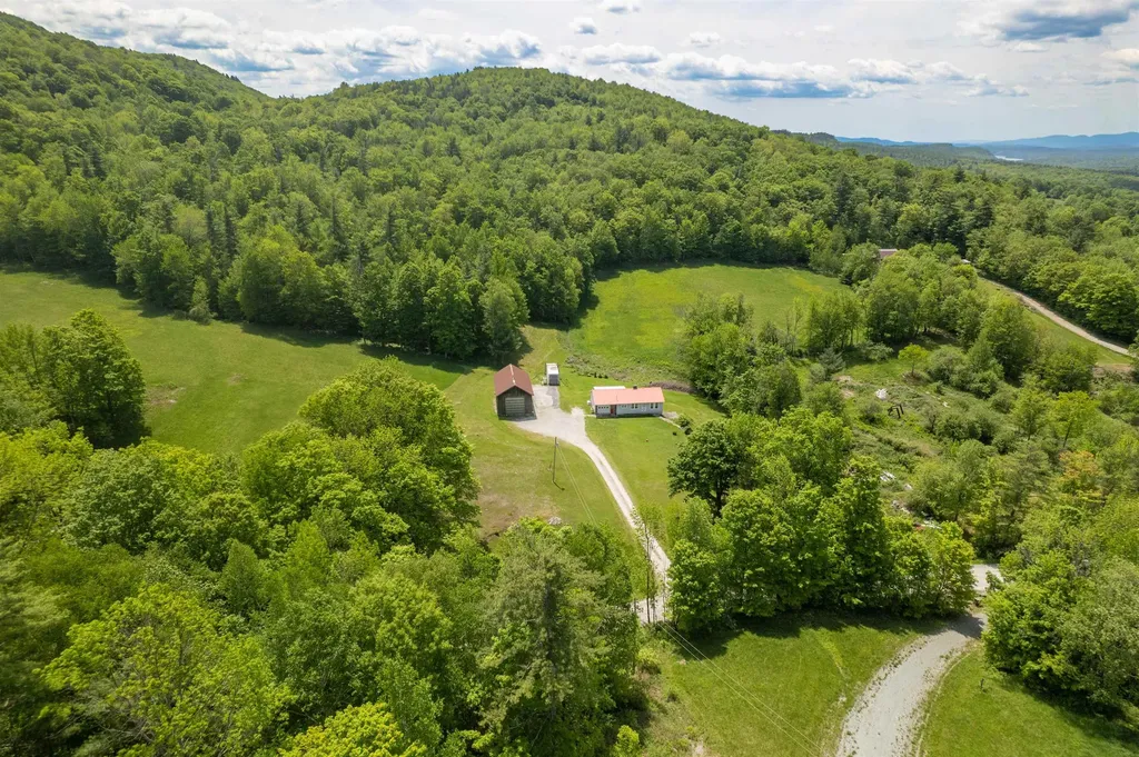 174 Biddie Knob Road Hubbardton VT 05735