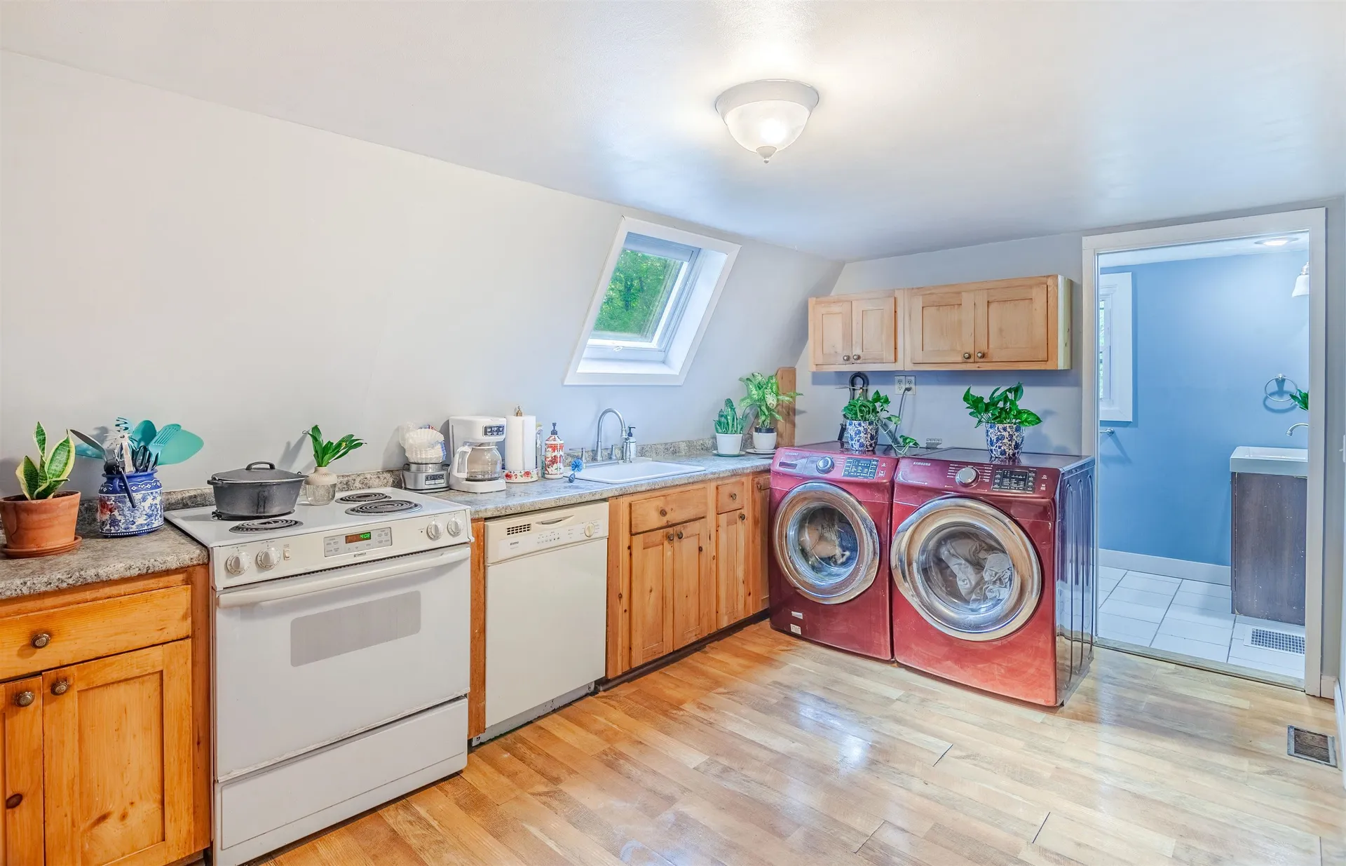 21 Hoadley Road Belmont NH 03220