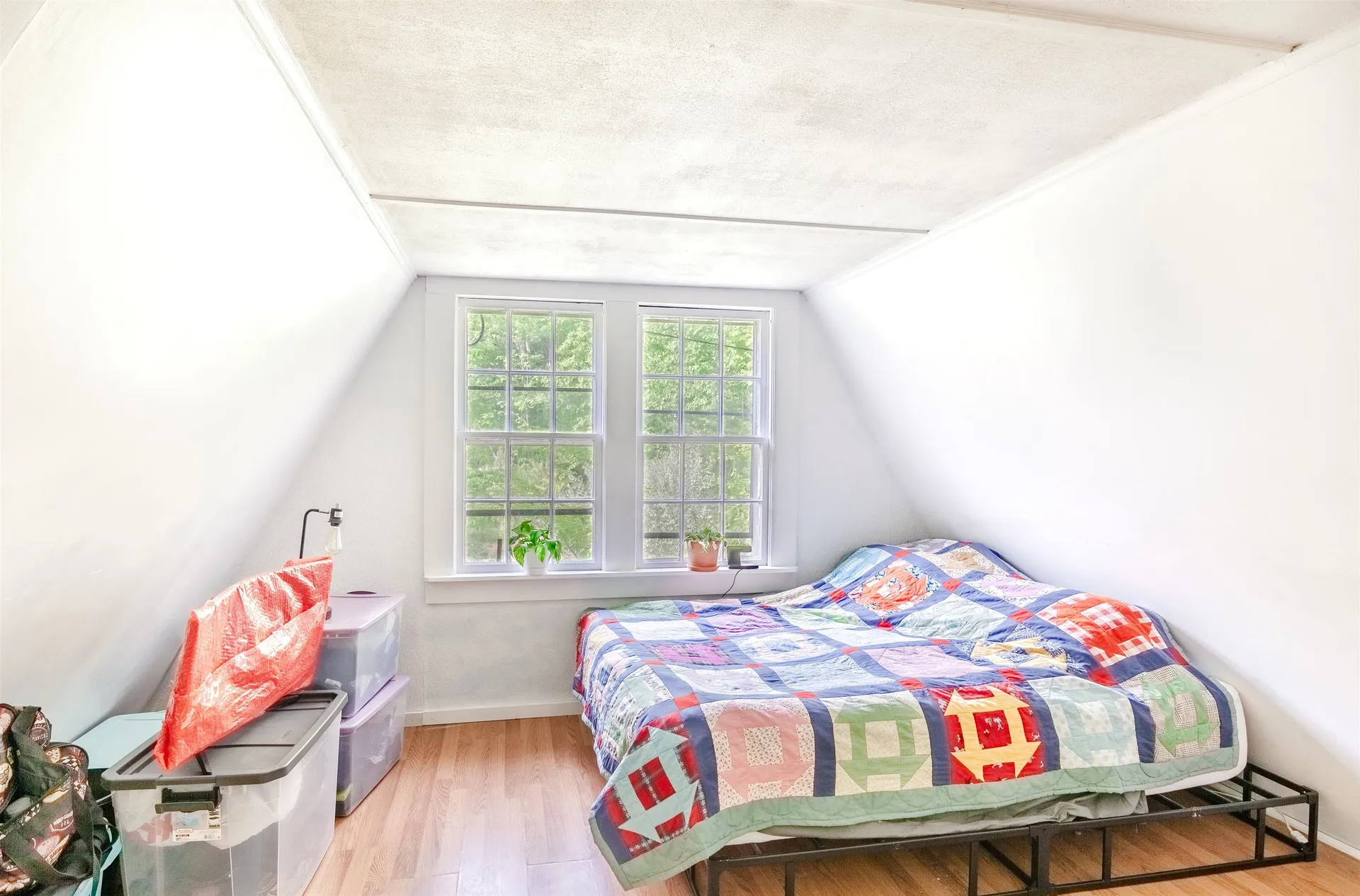 21 Hoadley Road Belmont NH 03220