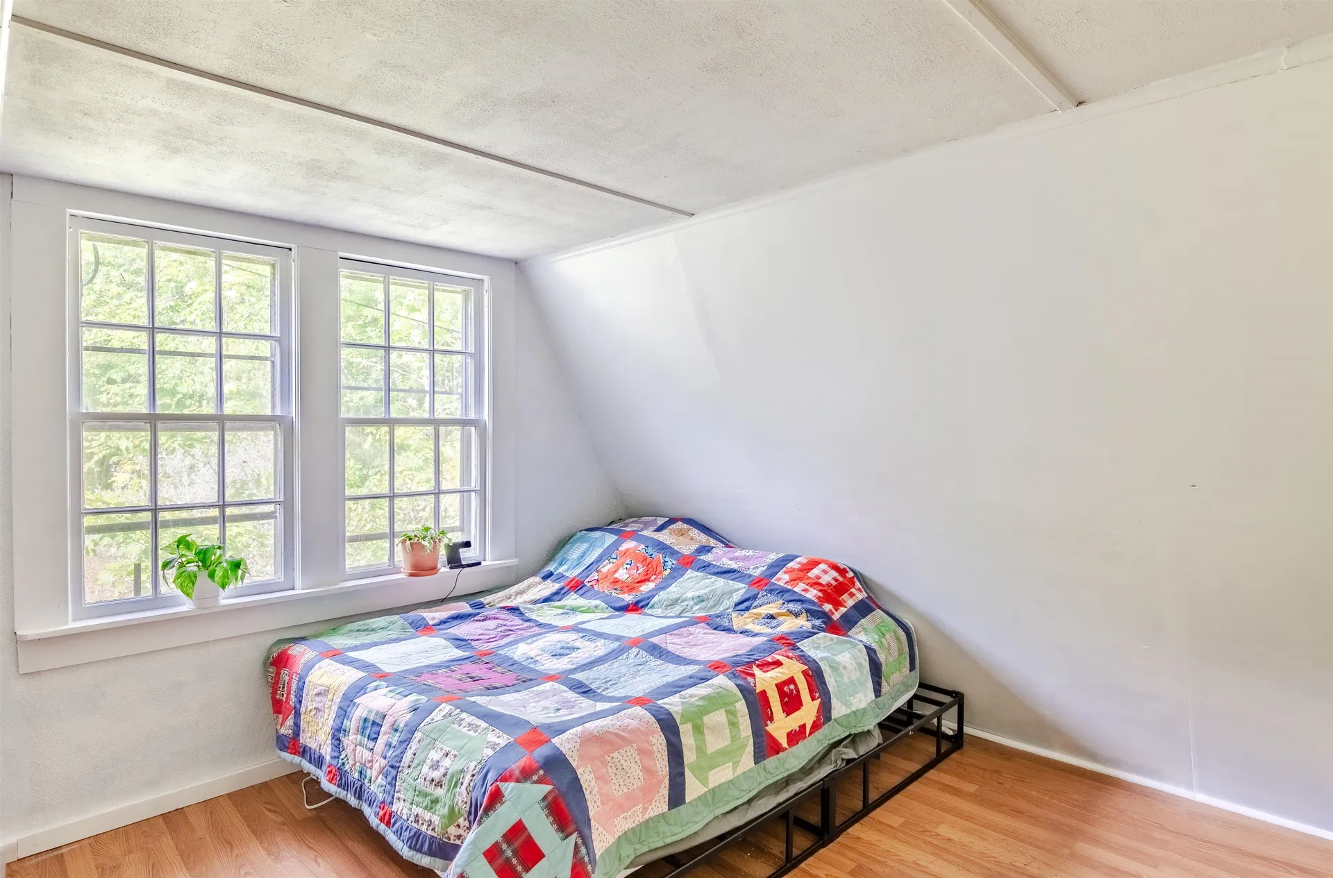 21 Hoadley Road Belmont NH 03220