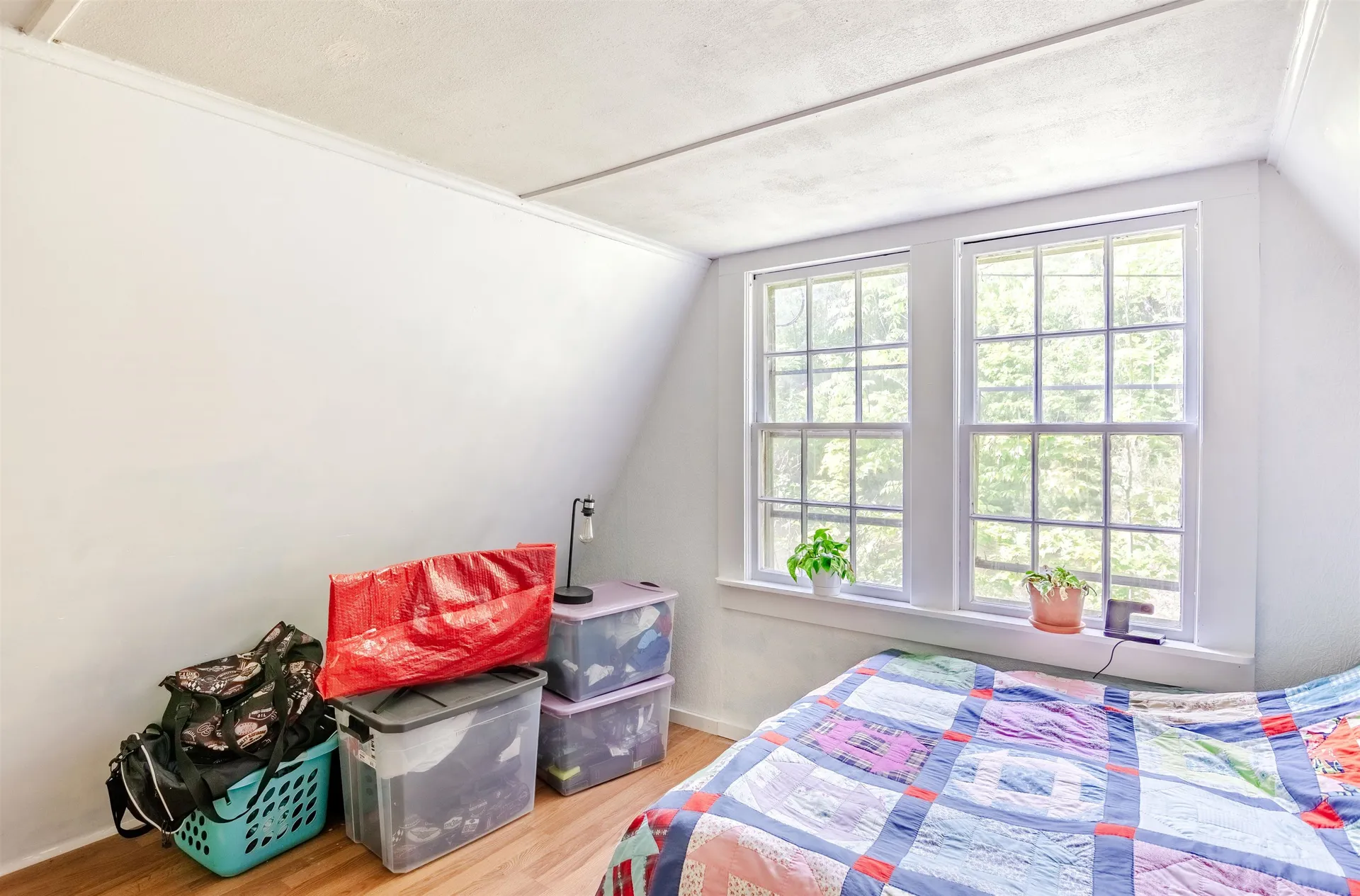 21 Hoadley Road Belmont NH 03220