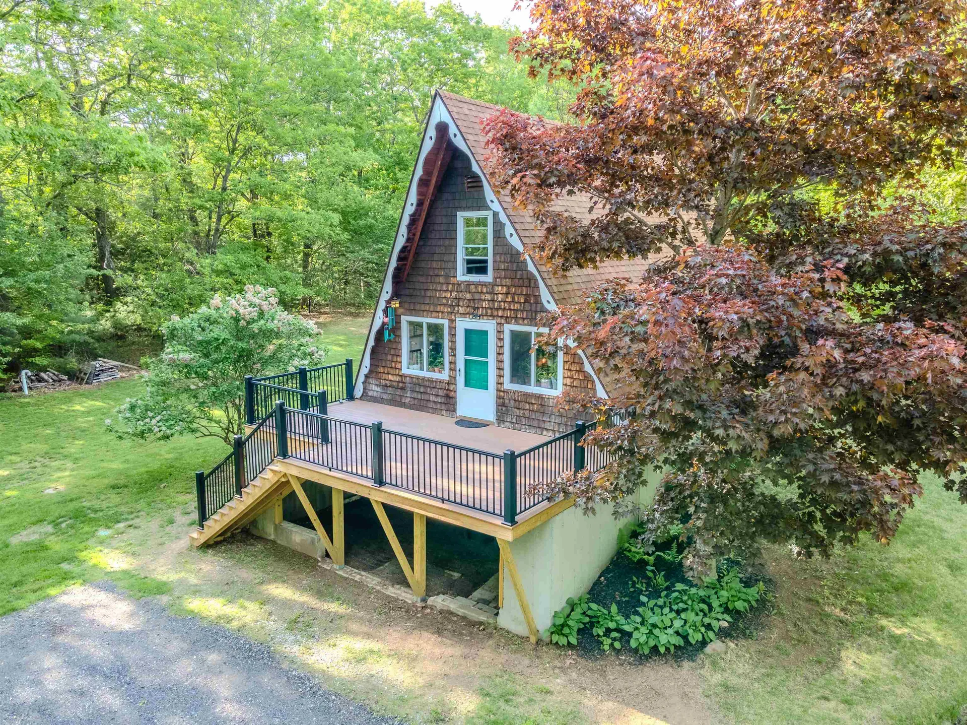 21 Hoadley Road Belmont NH 03220