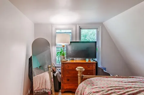 21 Hoadley Road Belmont NH 03220