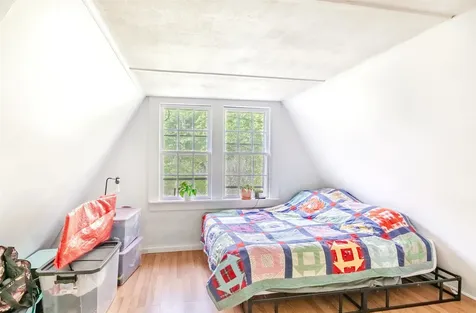 21 Hoadley Road Belmont NH 03220
