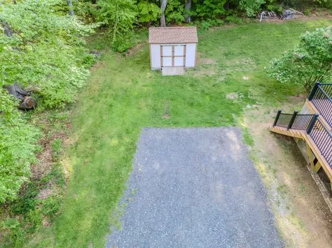 21 Hoadley Road Belmont NH 03220
