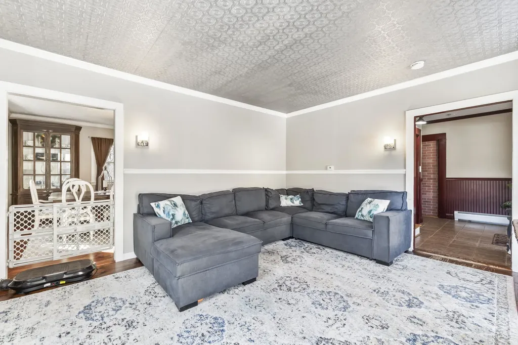 296 Dow Highway South Berwick ME 03908