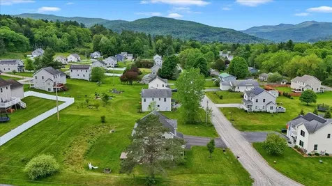 162 Middle Road Moretown VT 05676