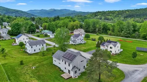 162 Middle Road Moretown VT 05676