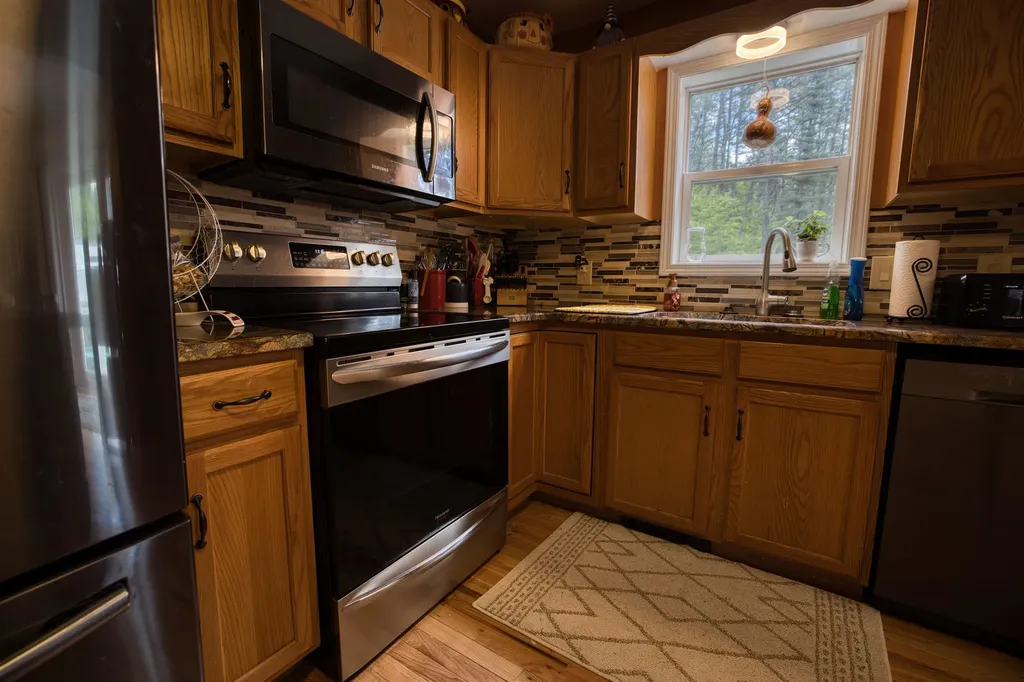 23 Stoddard Lane Freedom NH 03836