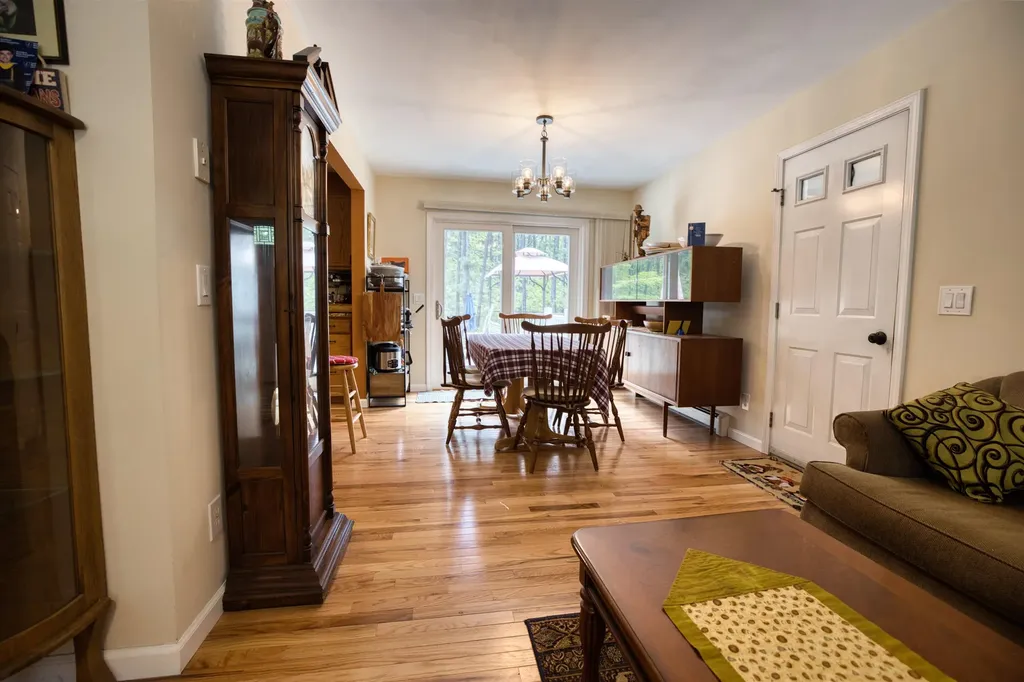 23 Stoddard Lane Freedom NH 03836