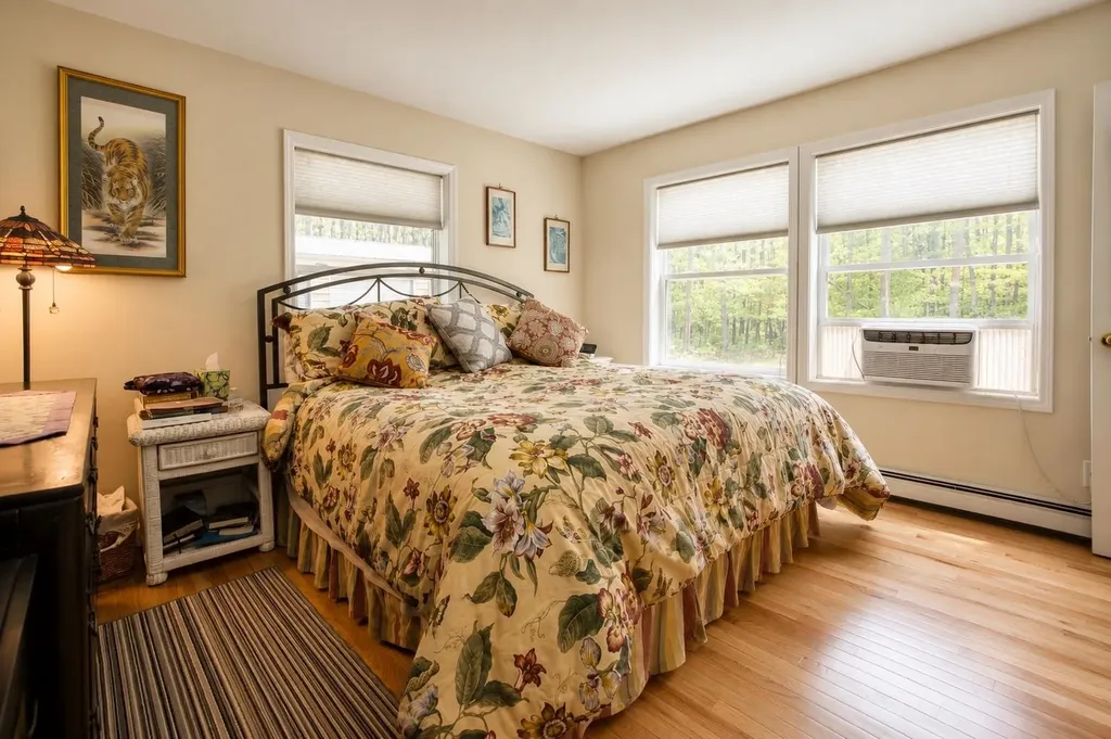 23 Stoddard Lane Freedom NH 03836