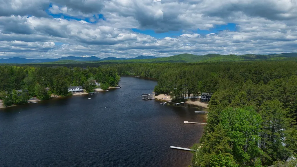 23 Stoddard Lane Freedom NH 03836