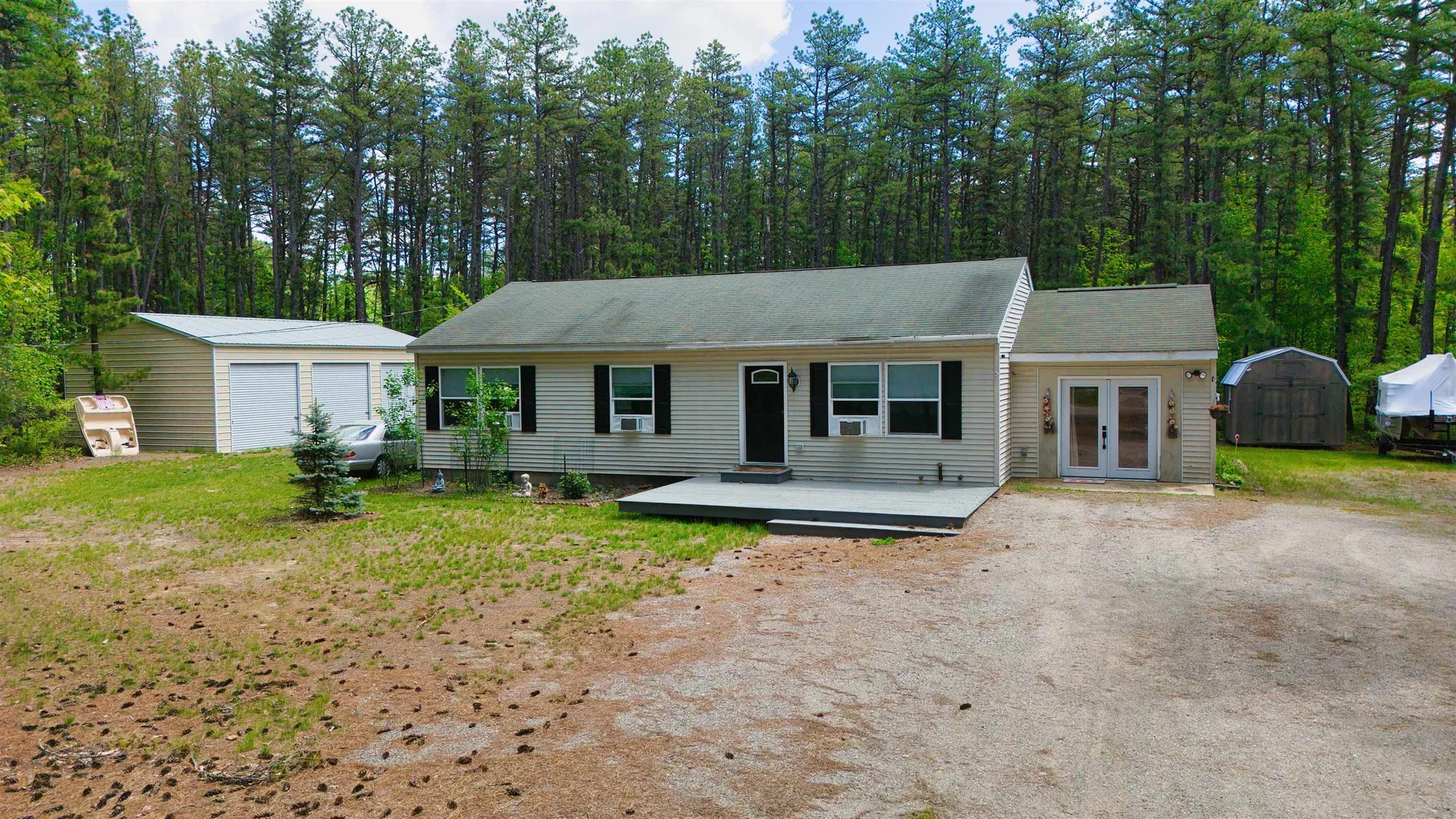 Freedom NH, 23 Stoddard Lane