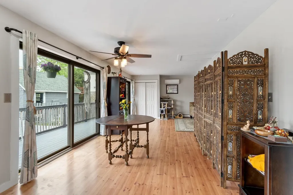 31 Main Street Raymond NH 03077-0