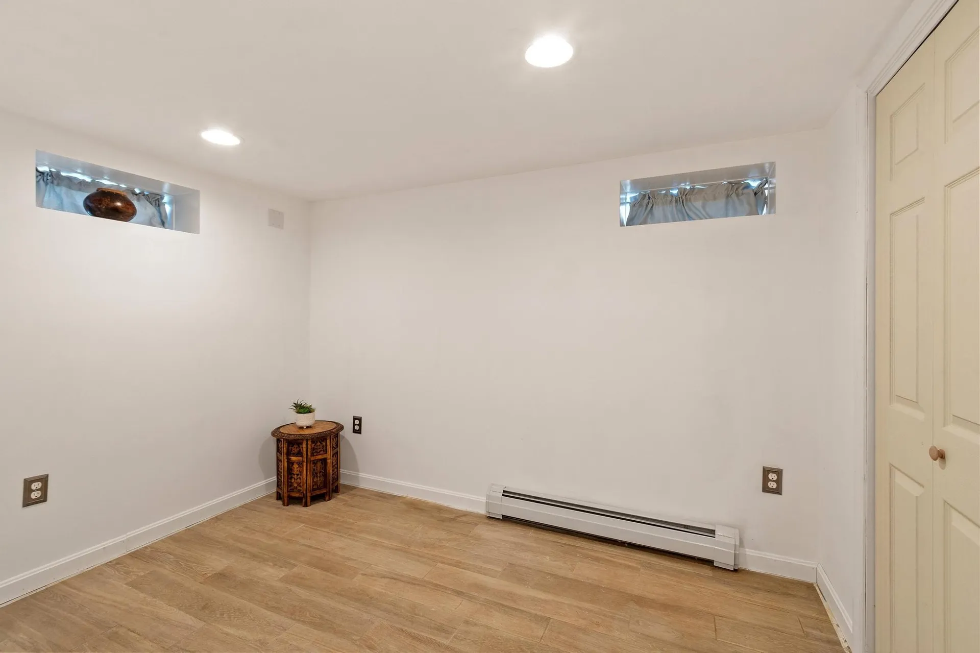 31 Main Street Raymond NH 03077-0