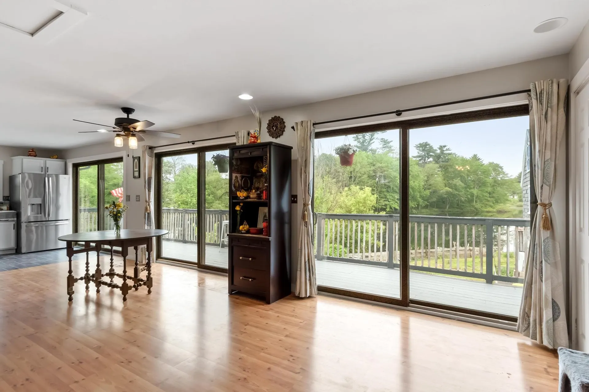 31 Main Street Raymond NH 03077-0