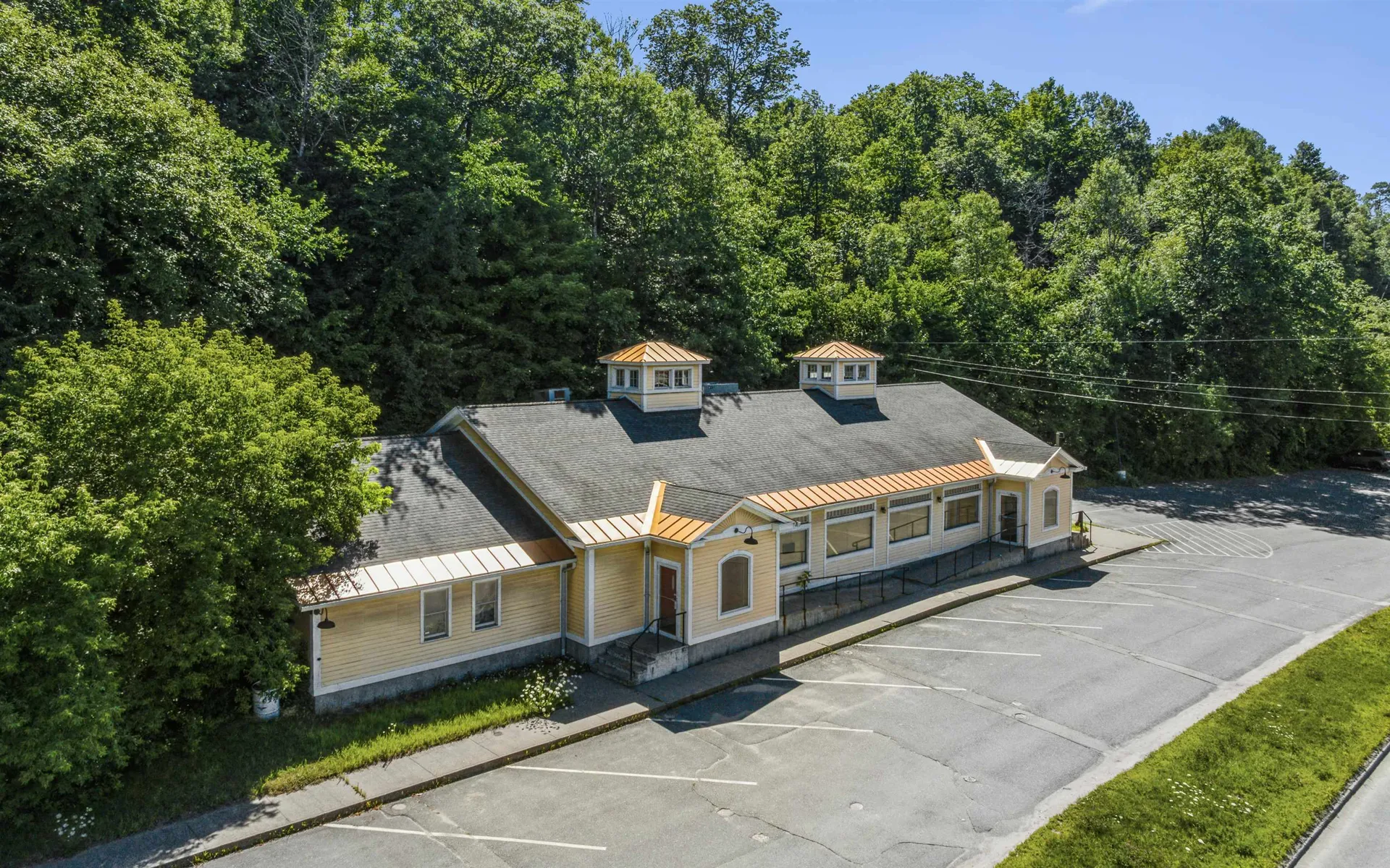 626 Broad Street Lyndon VT 05851