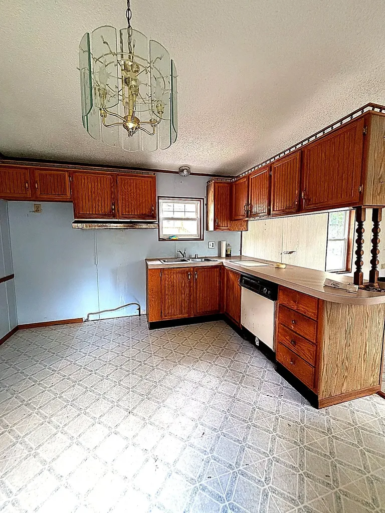 24 Christopher Lane Fremont NH 03044