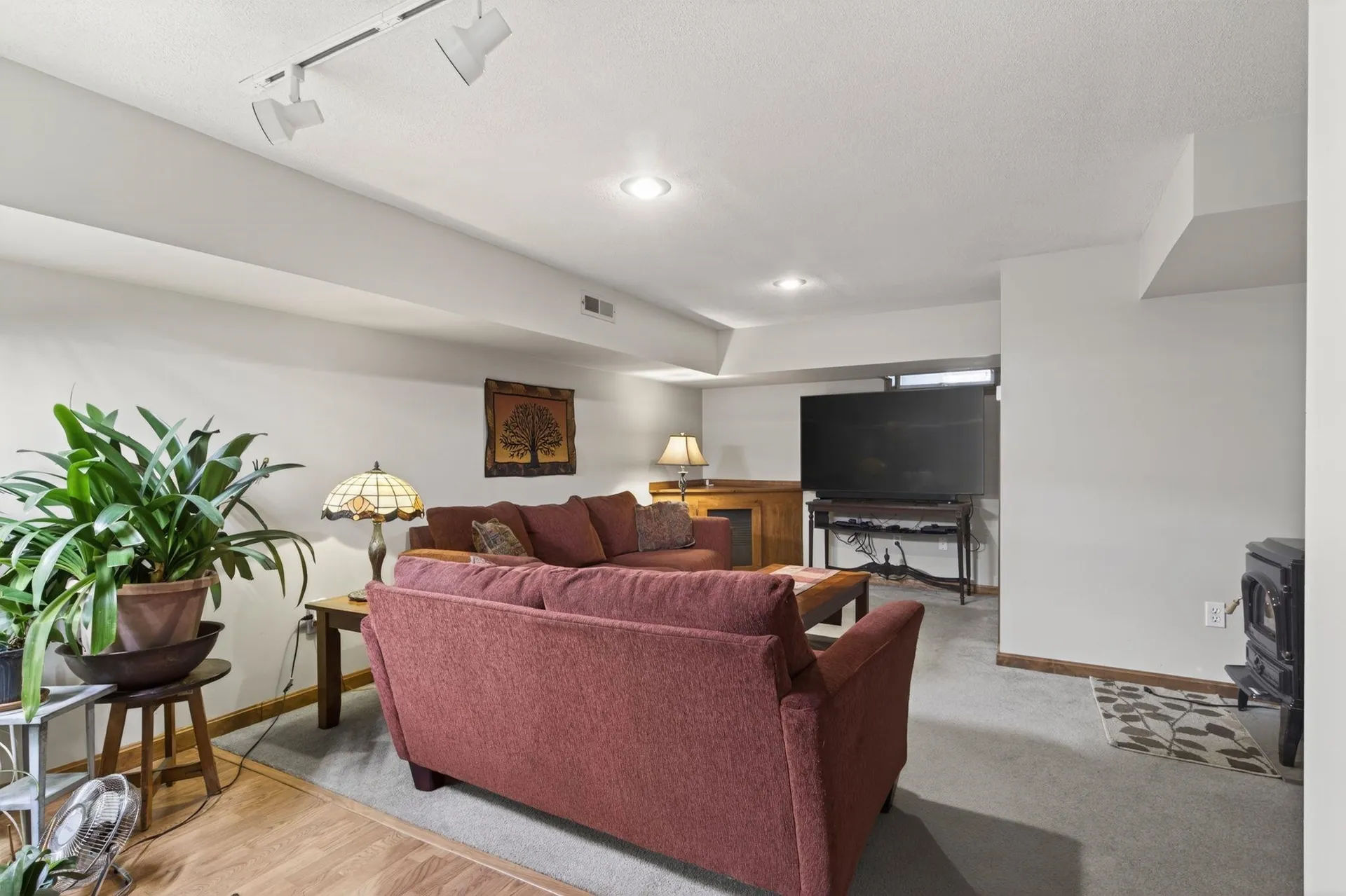 99 Glengarry Drive Stratham NH 03885