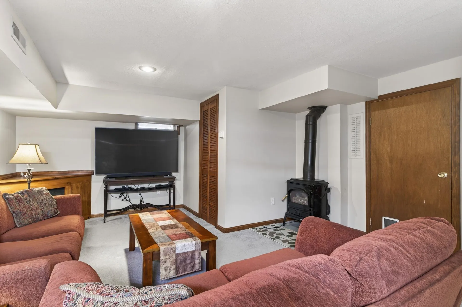 99 Glengarry Drive Stratham NH 03885