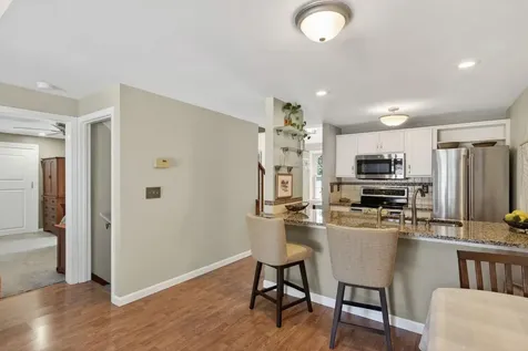 99 Glengarry Drive Stratham NH 03885