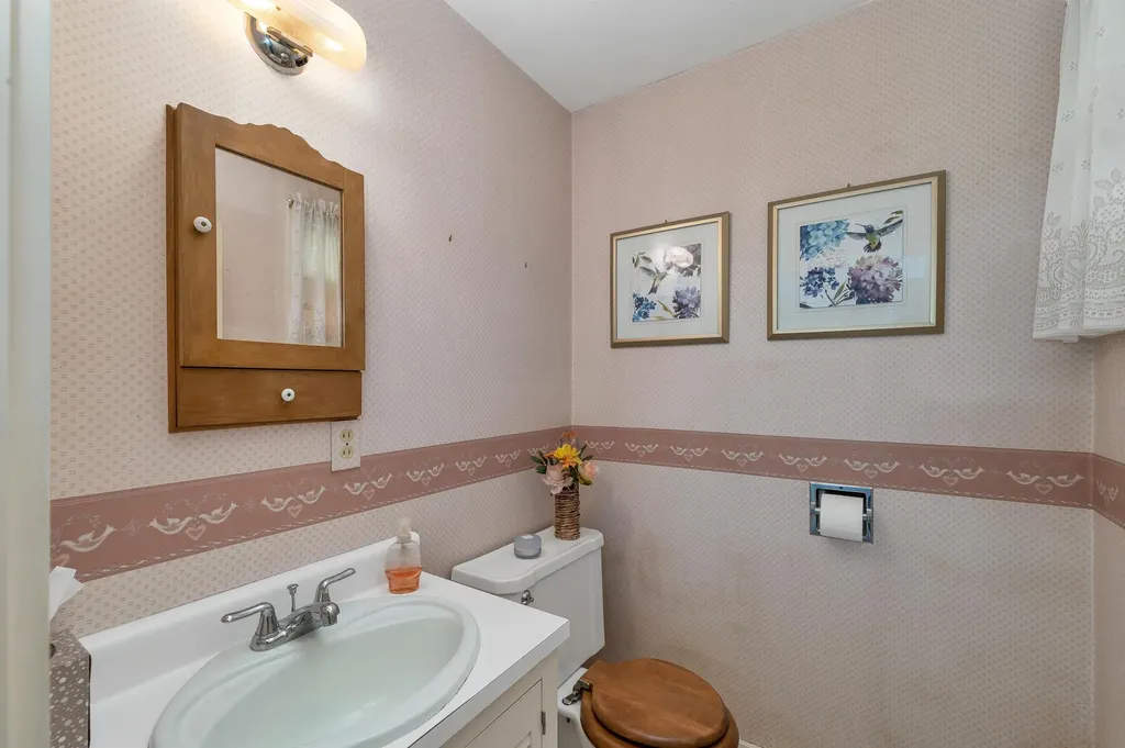 324 Prospect Street Franklin NH 03235