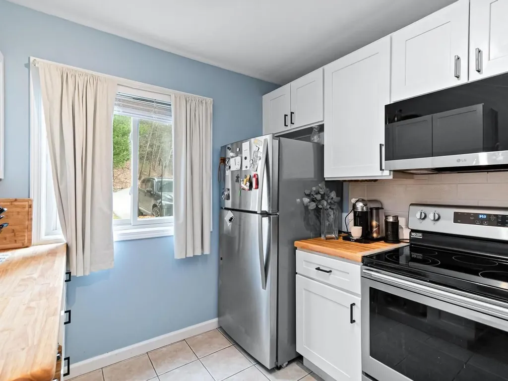 309 Sugar Tree Lane South Burlington VT 05403