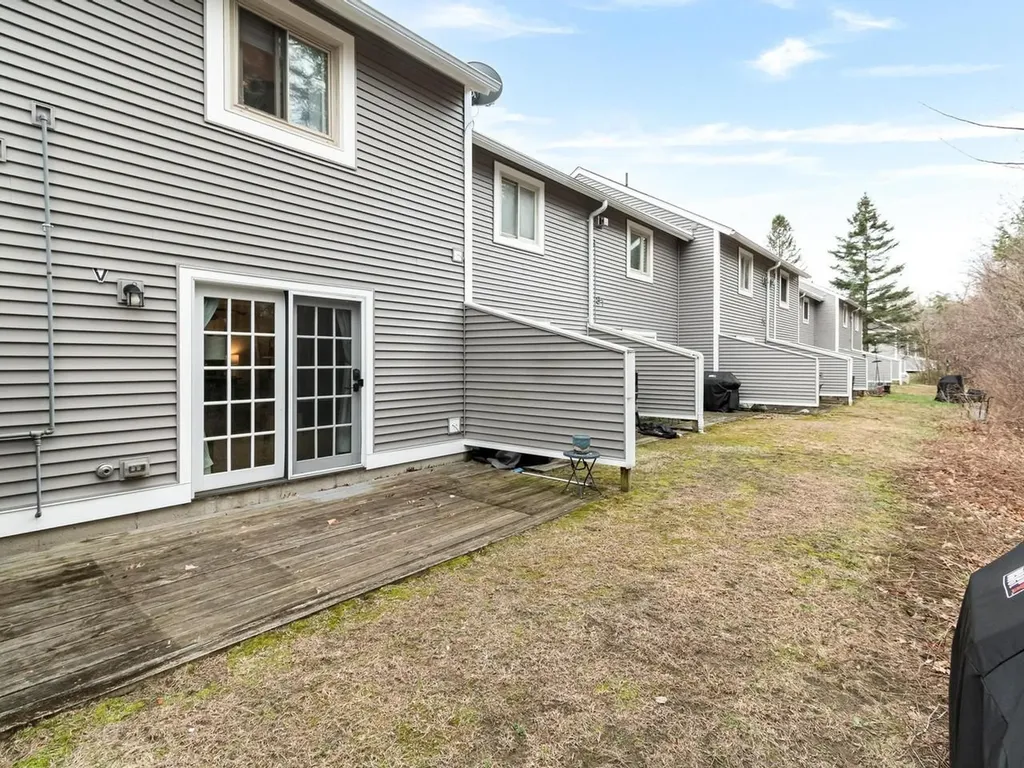 309 Sugar Tree Lane South Burlington VT 05403